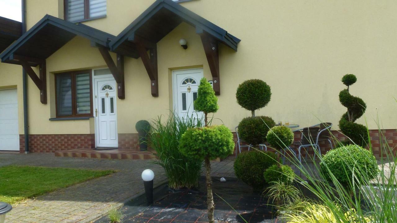 Apartament Bieszczady Myczkowce Exterior foto